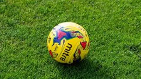 那不勒斯法兰克福点球战平局收场，0-0僵局中麦克托米奈失良机，埃尔马斯制造险情！