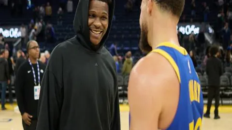 全球体育直播平台盘点与解说素材库大全